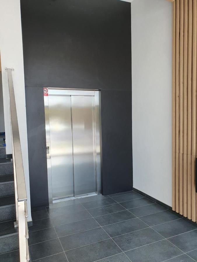Zamiejska Modern Apartments Nowy Apartamentowiec Winda Slupsk Luaran gambar